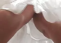 Olya lovoo xxx bringt einen aufgeblasenen Smat nach Hause und weckt einen schlafenden Ehemann, und so spielerisch, mit einem Hohn, sagt sie ihm, schau meine Süße, wie dieser Hengst meinen Mund ficken wird