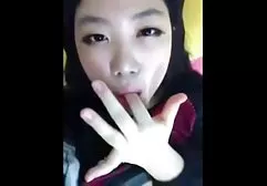 Sexy Babe mit einer xxx sperma schlucken Menge beschäftigter Deutscher