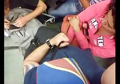Der geile Bruder spioniert akt xxx das Streicheln der Schwester aus und fickt ihre Muschi