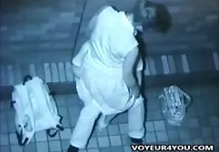Blonde hat Sperma auf hängenden Titten xxx deutsche pornos