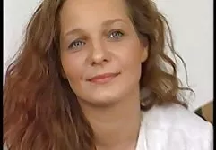 Europäische Hure springt auf Schwanz hausfrauen report xxx