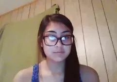 Sie fickt mit einem Vibrator sperma schlucken xxx und einem Schwanz in den Arsch