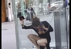 Die schlucken xxx vollbusige Schönheit Yuuna Akarino mit Vibrator fingert die Klitoris