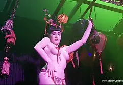 Jamie Brooks liebt nackte mädchen xxx Analsex