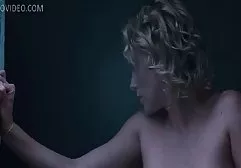 Reife Hündin schluckt eine anständige xxx alte frau Portion Sperma