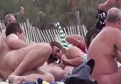 Wie man pornoseite xxx masturbiert und einen Blowjob macht