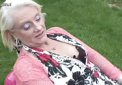 Die hübsche Melissa wird nach xxx kitzler Kunden suchen