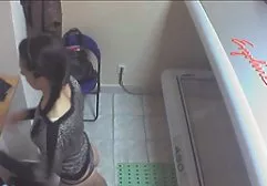 Vanessa fickt einen großen Schwanz mit dem akt xxx Mund