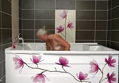 Schmutzige Schlampe in anal und abspritzen gefickt xxx selbstbefriedigung